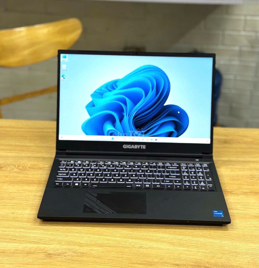 Gigabyte G5 MF5 | i5-13500H/16GB/512GB/RTX 4050. Mua bán Laptop tại Quận Hải Châu Đà Nẵng được đăng bởi TTCenter 484 NÚI THÀNH hình 1