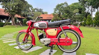 Suzuki 2 thì Đỏ Nguyên zin. Mua bán Xe máy tại Quận 1 Tp Hồ Chí Minh được đăng bởi Phan sy tam