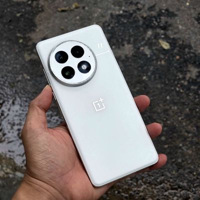 Oneplus 13 5G | Rom Quốc Tế | Fullbox. Mua bán Điện thoại tại Quận Thanh Khê Đà Nẵng được đăng bởi Tú MB