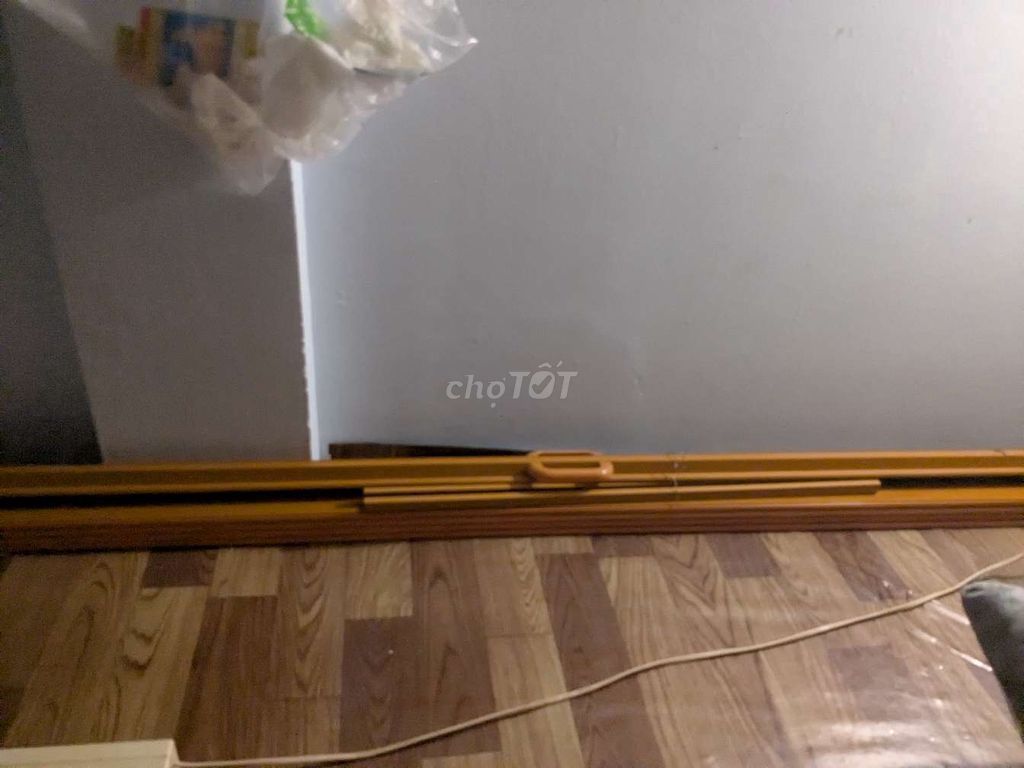 Cửa xếp nhựa nhà tắm 1.8m x 0.7m mới chưa sử dụng