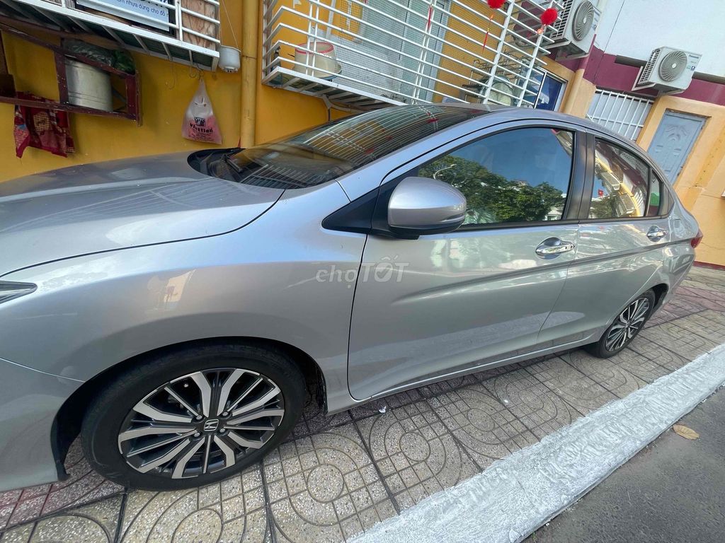 Honda City 2018 1.5 TOP - 70000 km