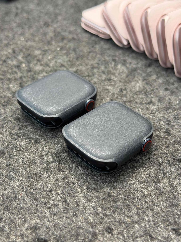 Apple Watch Series 9 41mm eSIM mới chưa kích hoạt. Mua bán Thiết bị đeo thông minh tại Thành phố Bắc Ninh Bắc Ninh được đăng bởi Best Buy hình 1