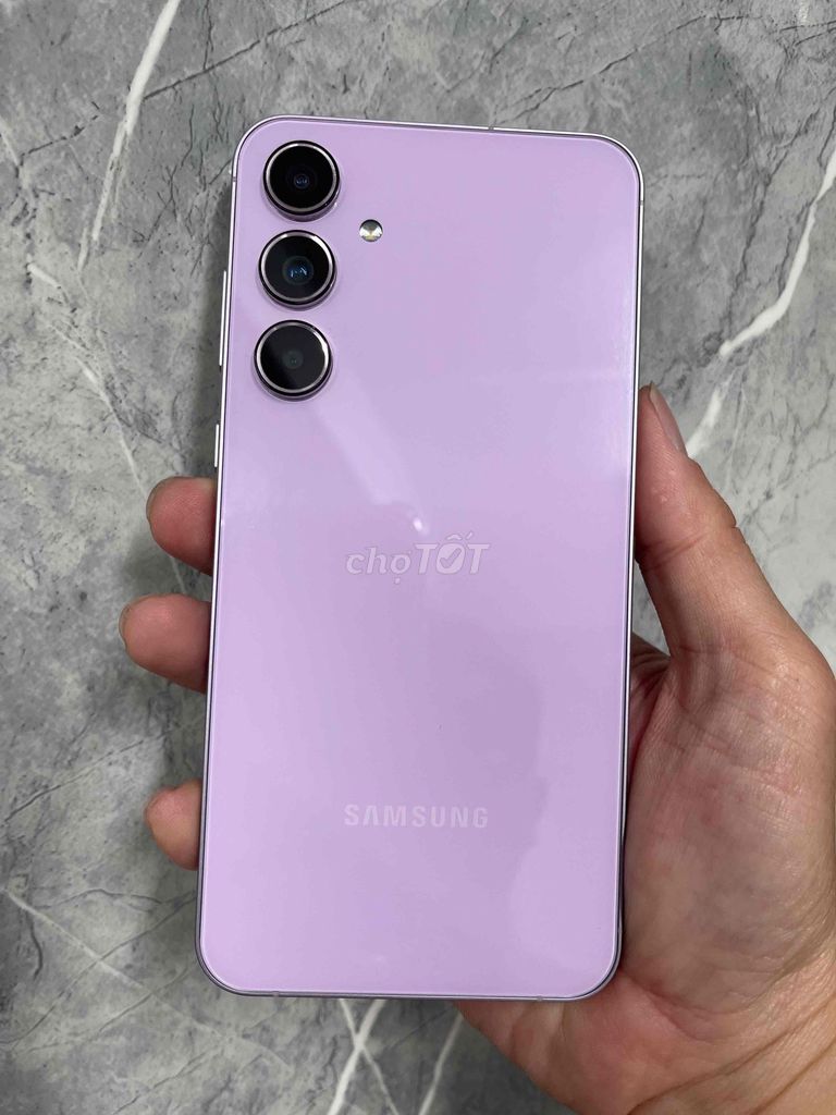 Samsung A55 5G ram 12/256gb. Mua bán Điện thoại tại Quận 4 Tp Hồ Chí Minh được đăng bởi Tuấn hình 1