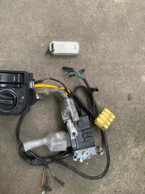 bán khoá mitkay rin lên cho các loại xe máy rin. Mua bán Phụ tùng xe tại Quận 11 Tp Hồ Chí Minh được đăng bởi nguyenxuanthinh quận tân phú 