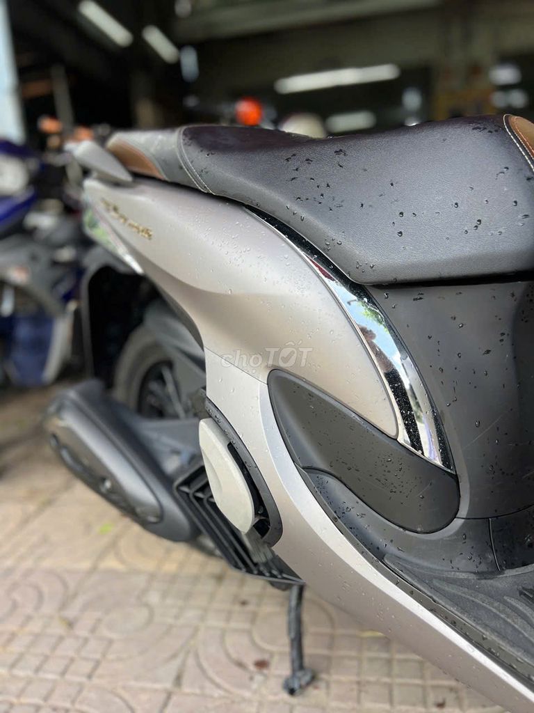 SH MODE. Mua bán Xe máy tại Thành phố Sa Đéc Đồng Tháp được đăng bởi Xe Máy 66 Đồng Tháp Giá Rẻ hình 10