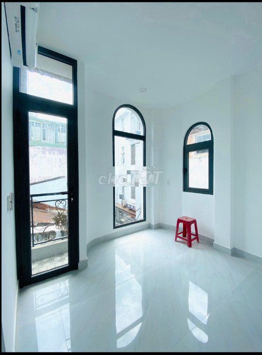 Nhà mới 462/2c Nguyễn Tri Phương Q11 4x7m 2L 3pn 16 triệu