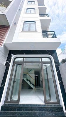 Bán nhà đẹp mới xây gần chợ một trệt 3 lầu Quận 4.. Mua bán nhà ở tại Quận 4 Tp Hồ Chí Minh được đăng bởi Huỳnh