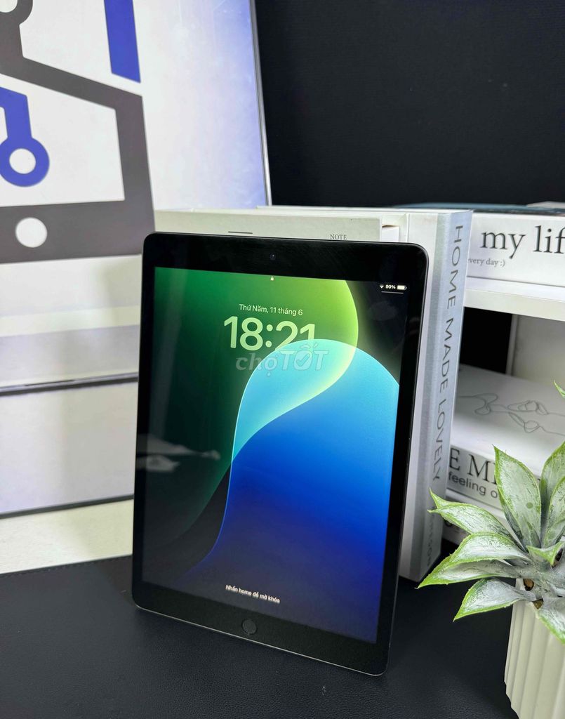 Apple iPad Gen 9 Wifi 256GB Xám 99%. Mua bán Máy tính bảng tại Quận Tân Bình Tp Hồ Chí Minh được đăng bởi ĐỒ MỚI GIÁ CŨ hình 1