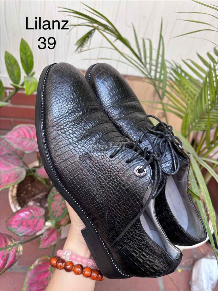 Giày tây Lilanz nam da bò size 39. Mua bán Giày dép tại Huyện Thanh Trì Hà Nội được đăng bởi Đẳng cấp đồ si Gấm Hoa hình 1