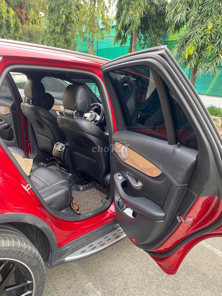 Mercedes Benz GLC Class 2017 250 - 97000 km. Mua bán Ô tô tại Quận Gò Vấp Tp Hồ Chí Minh được đăng bởi Nam Nam hình 10