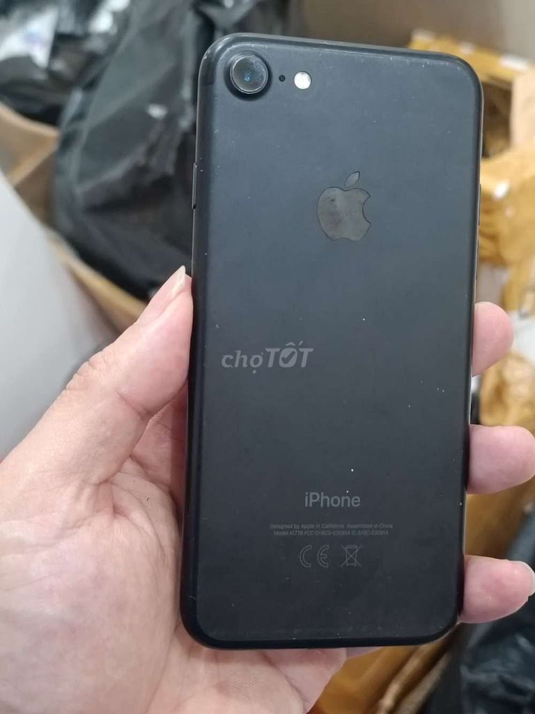 (Đà Nẵng)iPhone 7 32GB zin full p100. Mua bán Điện thoại tại Quận Cẩm Lệ Đà Nẵng được đăng bởi Nguyễn Đức Ngà hình 1