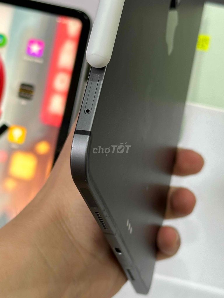 IPAD PRO 11inch Chip M1 (2022) 512GB + 4G Lắp Sim. Mua bán Máy tính bảng tại Thành phố Thủ Đức Tp Hồ Chí Minh được đăng bởi TonTrung Táo Uy Tín  hình 3