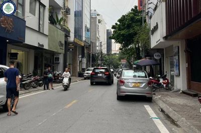 Townhouse 38 m² · 3 bed · Nguyễn Hy Quang