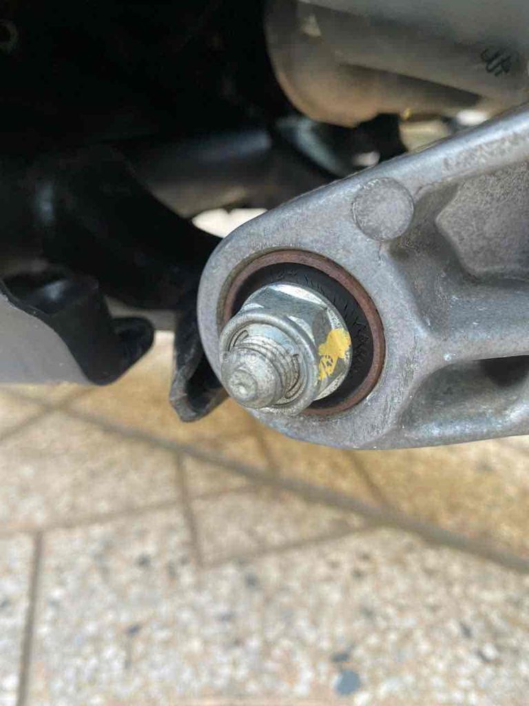 Honda Vision 2019 Đỏ 8000 km. Mua bán Xe máy tại Quận Ninh Kiều Cần Thơ được đăng bởi CHXM Tân Liên Hưng 2 hình 10