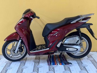 SH 125 đời 2022 đỏ đô siêu lướt 43G1-497.94. Mua bán Xe máy tại Quận Sơn Trà Đà Nẵng được đăng bởi Minh Dũng bán trả góp 136 vân đồn 