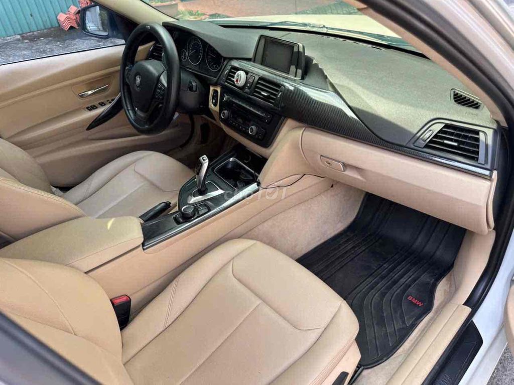 BMW 320i sx 2014 Trắng 72000 km. Mua bán Ô tô tại Quận 7 Tp Hồ Chí Minh được đăng bởi auto thanh tâm  hình 7