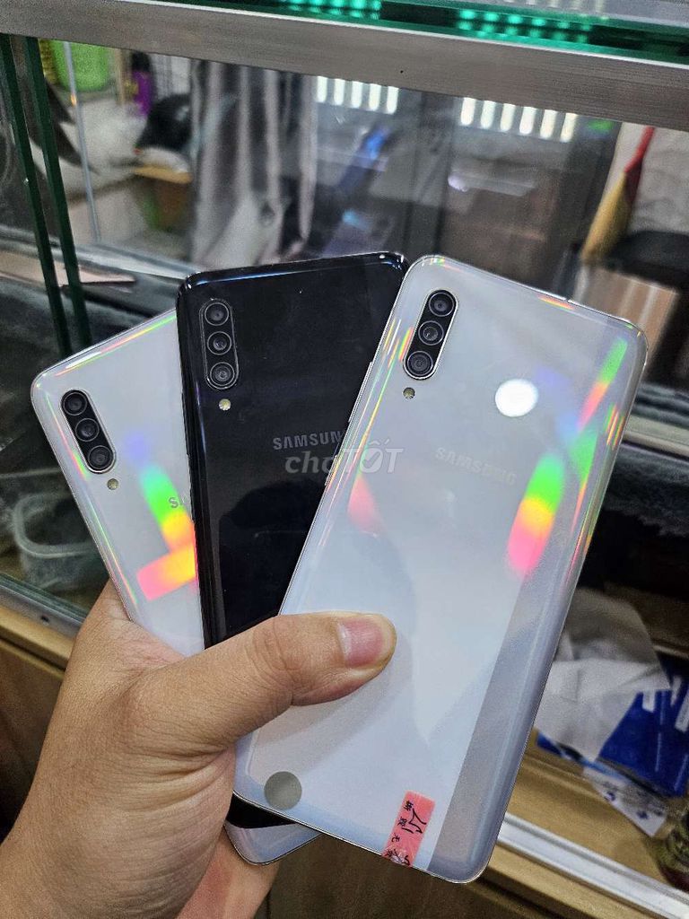 Samsung a90 chơi game chạy app ngon cho ae. Mua bán Điện thoại tại Quận 8 Tp Hồ Chí Minh được đăng bởi zzminphonezz hình 1