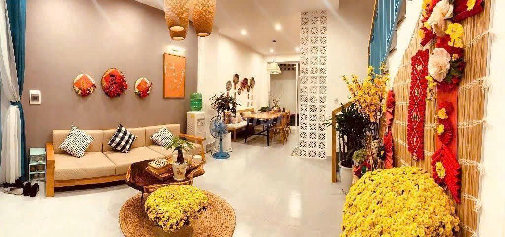 Furnished 3-storey house off Nguyễn Hữu Thọ, Hải Châu — photo 1