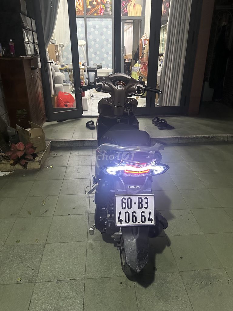 Honda Vision K44 Hồng. Mua bán Xe máy tại Thành phố Biên Hòa Đồng Nai được đăng bởi NGUYEN MINH HOANG hình 3