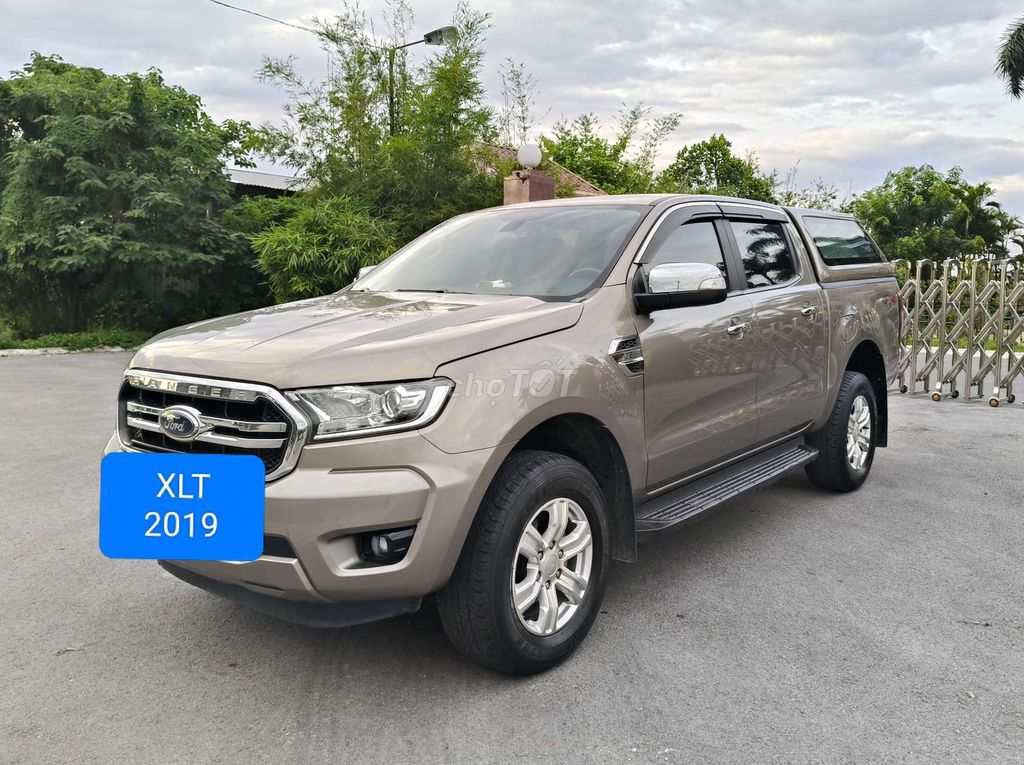 Ford Ranger 2019 XLT 2.2L 4x4 MT - 70000 km. Mua bán Ô tô tại Huyện Thanh Trì Hà Nội được đăng bởi Chuyên mua bán xe Bán Tải Lướt  hình 1