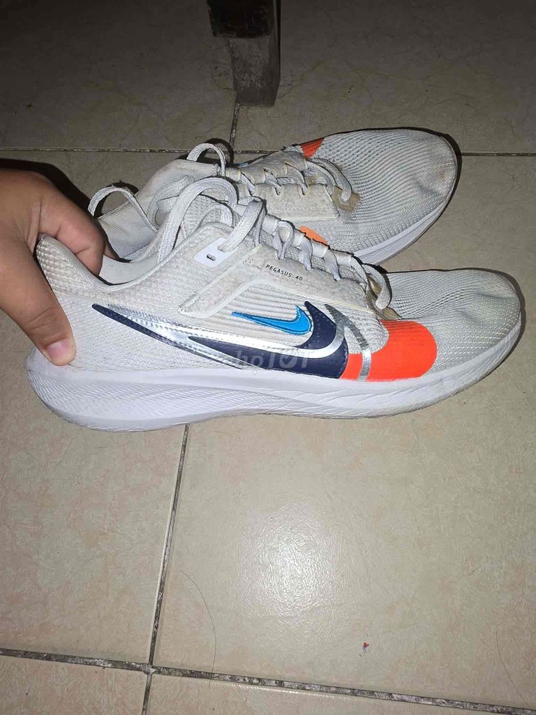 Giày Pegasus 40 Premum Size 43 đẹp không lỗi. Mua bán Giày dép tại Huyện Bình Chánh Tp Hồ Chí Minh được đăng bởi Thành Long hình 1