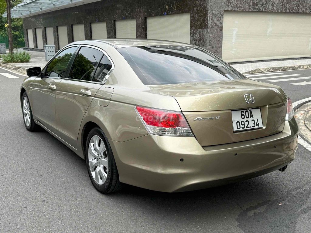 Honda Accord 2007 2.4L Vàng cát. Mua bán Ô tô tại Thành phố Thủ Dầu Một Bình Dương được đăng bởi  Trung Tin Used Car hình 6