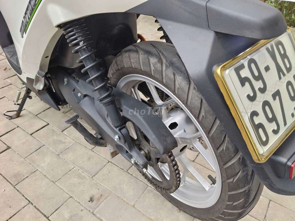 Xe máy điện DATBIKE QUANTUM S3 2025 Trắng. Mua bán Xe điện tại Quận Tân Phú Tp Hồ Chí Minh được đăng bởi Ivy Trần hình 6