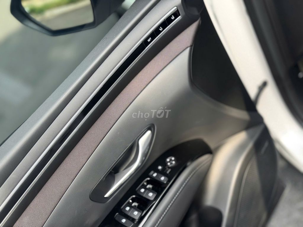 Hyundai Tucson 2024 1.6 Turbo 7.000km Mới 99%. Mua bán Ô tô tại Thành phố Thủ Đức Tp Hồ Chí Minh được đăng bởi Bùi Nhu Quỳnh hình 15