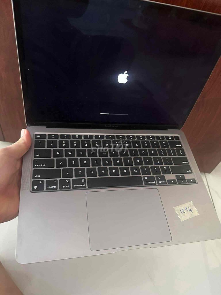 Apple MacBook Air M1 8GB/256GB Xám. Mua bán Laptop tại Thành phố Bến Tre Bến Tre được đăng bởi lê minh  mobile hình 1