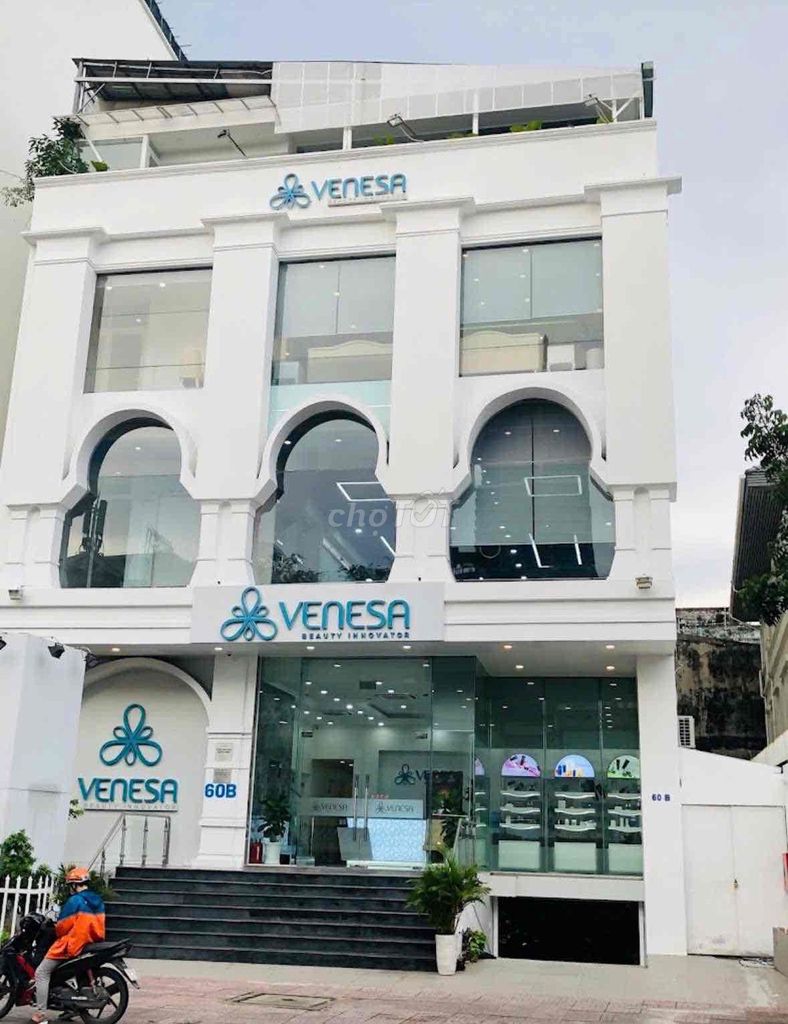 BUILDING TOÀ NHÀ THẨM MỸ MẶT TIỀN NGUYỄN THÔNG FULL NT PCCC ĐẦY ĐỦ ĐEP