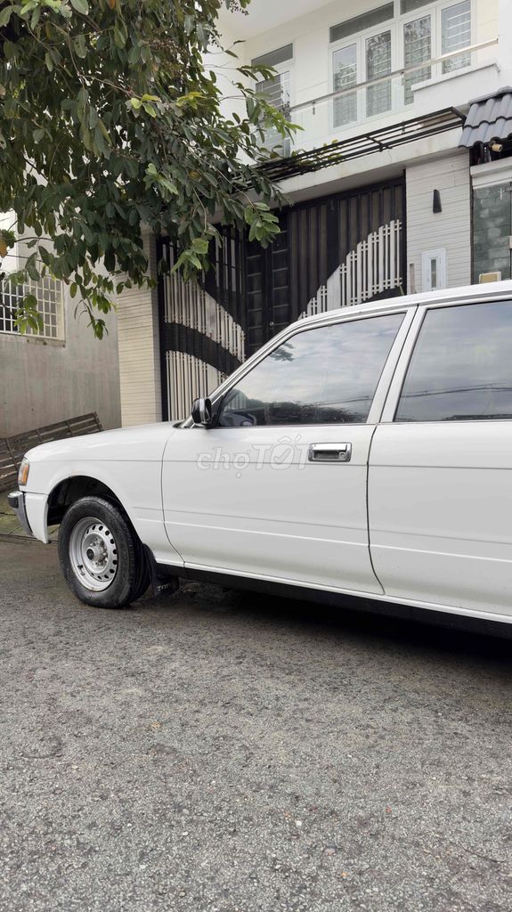 Toyota Crown 1995. Mua bán Ô tô tại Quận Bình Thạnh Tp Hồ Chí Minh được đăng bởi Trọng hình 8