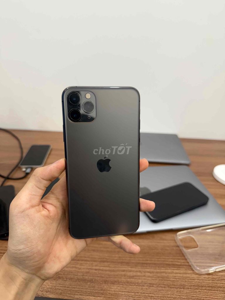 iPhone 11 Pro Max 256GB Xám Đã dùng. Mua bán Điện thoại tại Quận Lê Chân Hải Phòng được đăng bởi Nghiêm Thượng Mobile hình 1