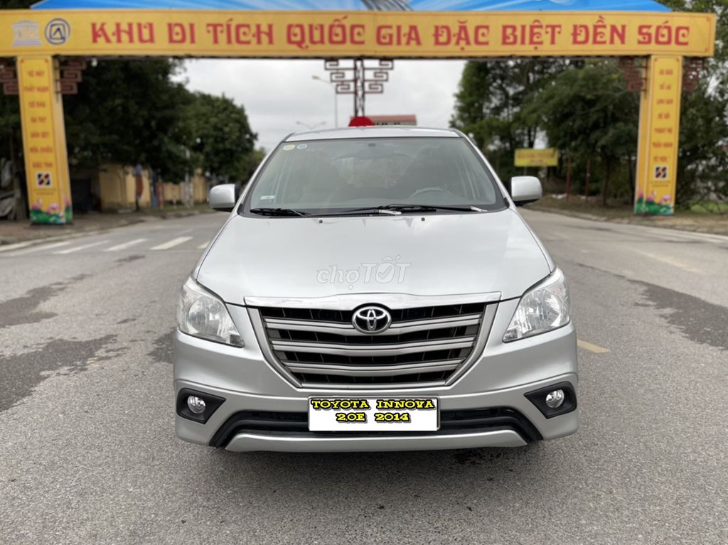 Toyota INNOVA 2.0E cuối 2014, số tay, chính 1 chủ.