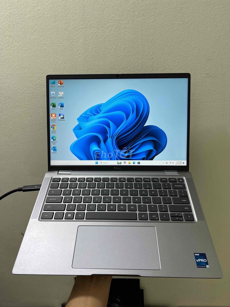 Dell Latitude 7440 i7-1365U 32GB/256GB. Mua bán Laptop tại Quận 3 Tp Hồ Chí Minh được đăng bởi Nguyễn Hoa hình 1