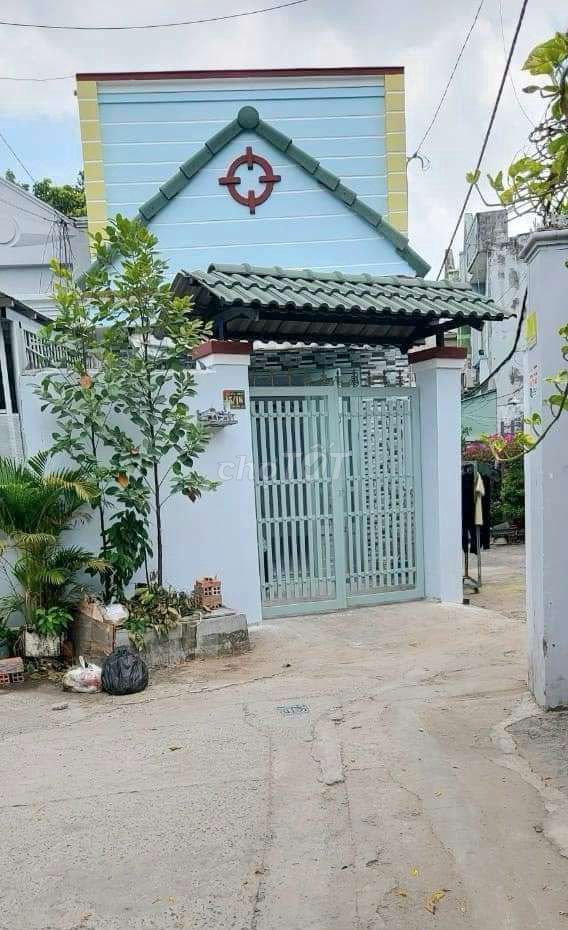 Nhà đúc lửng 3,5x14 sẹc ngắn Nguyễn Thị Nghé hẻm xe hơi