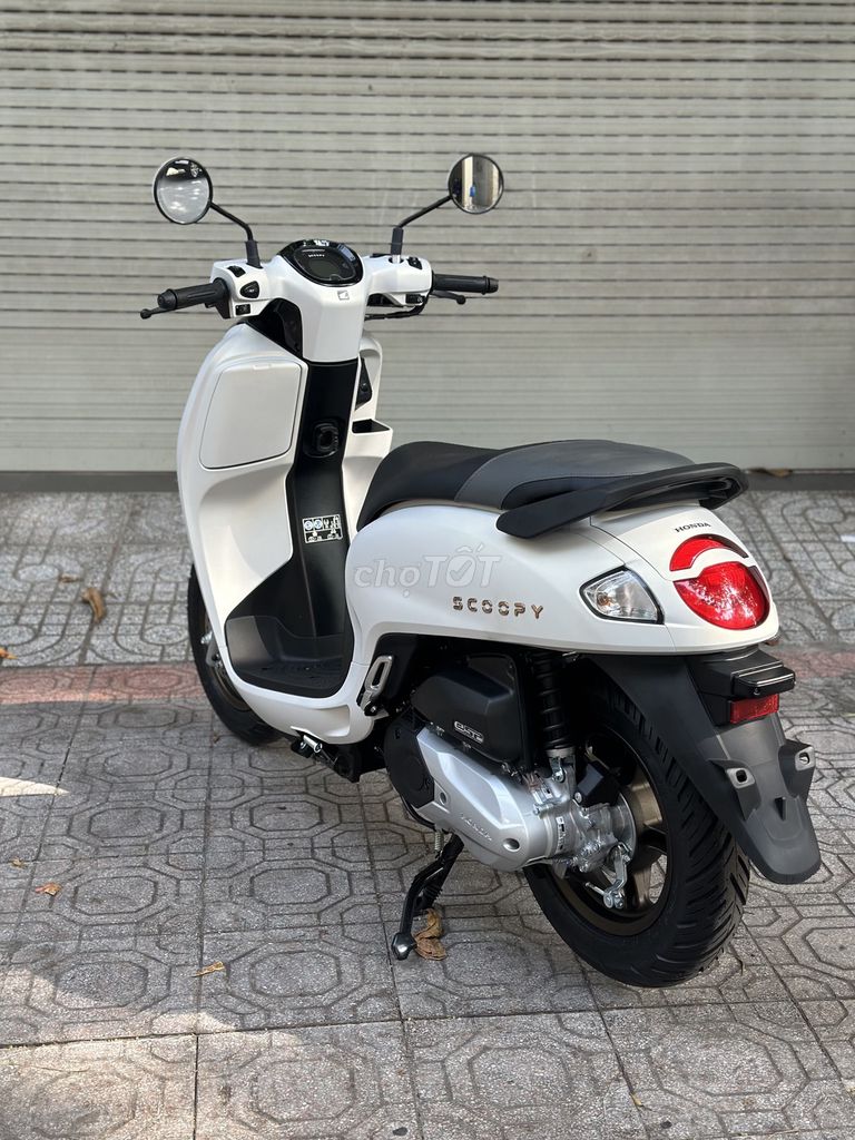 Honda Scoopy 2025 Trắng nhám Mới 100%. Mua bán Xe máy tại Thành phố Vũng Tàu Bà Rịa - Vũng Tàu được đăng bởi Lê Hoàng hình 2