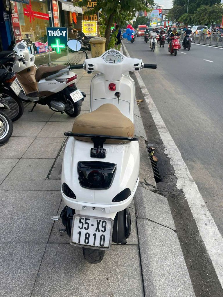 Piaggio vespa LX 2012 mới 90% biển số thành phố. Mua bán Xe máy tại Quận Tân Phú Tp Hồ Chí Minh được đăng bởi Tuanduy hình 4