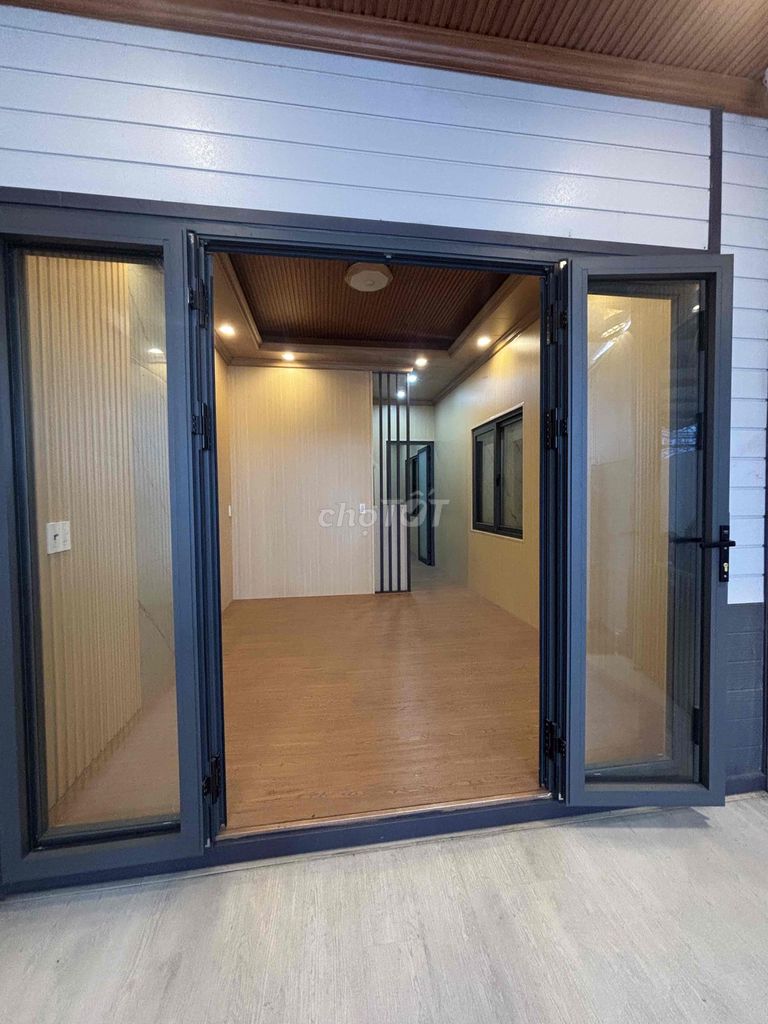 КРАСИВЫЙ ДОМ 4-ГО УРОВНЯ КУПИ СЕЙЧАС (77 М² - 4X19 М) — Номер этажа - всего 3.x