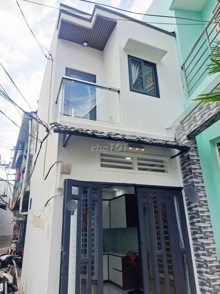 NHÀ ĐẸP GIÁP ÂU CƠ TÂN BÌNH - CHỈ VÀI BƯỚC RA MẶT TIỀN 