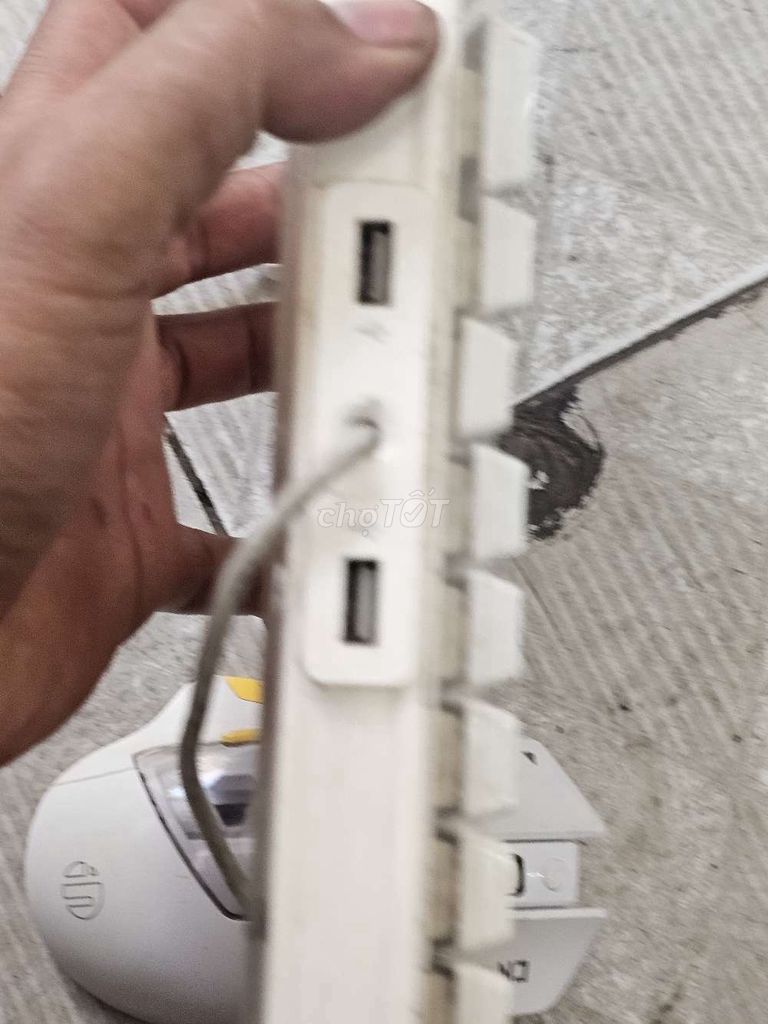 Chuột Apple A1048 Trắng. Mua bán Phụ kiện (Màn hình, Chuột...) tại Quận Tân Bình Tp Hồ Chí Minh được đăng bởi A phát hình 1