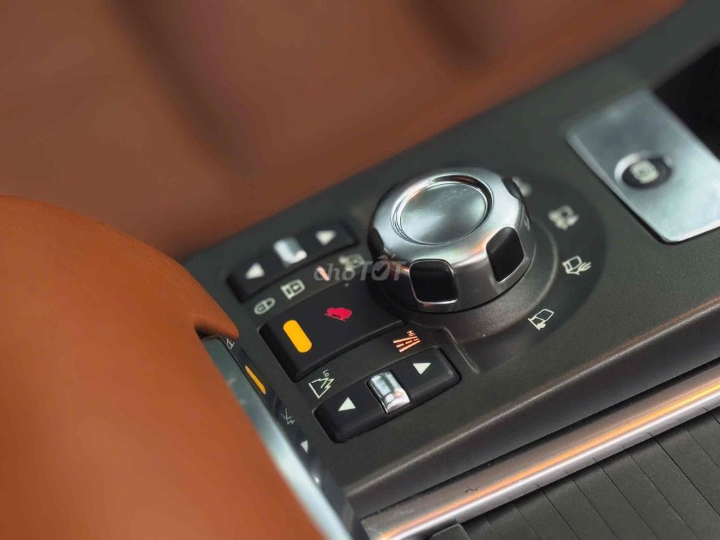 Land Rover Range Rover Sport 2012 Autobiography. Mua bán Ô tô tại Thành phố Thủ Đức Tp Hồ Chí Minh được đăng bởi nguyễn trọng nghĩa hình 11