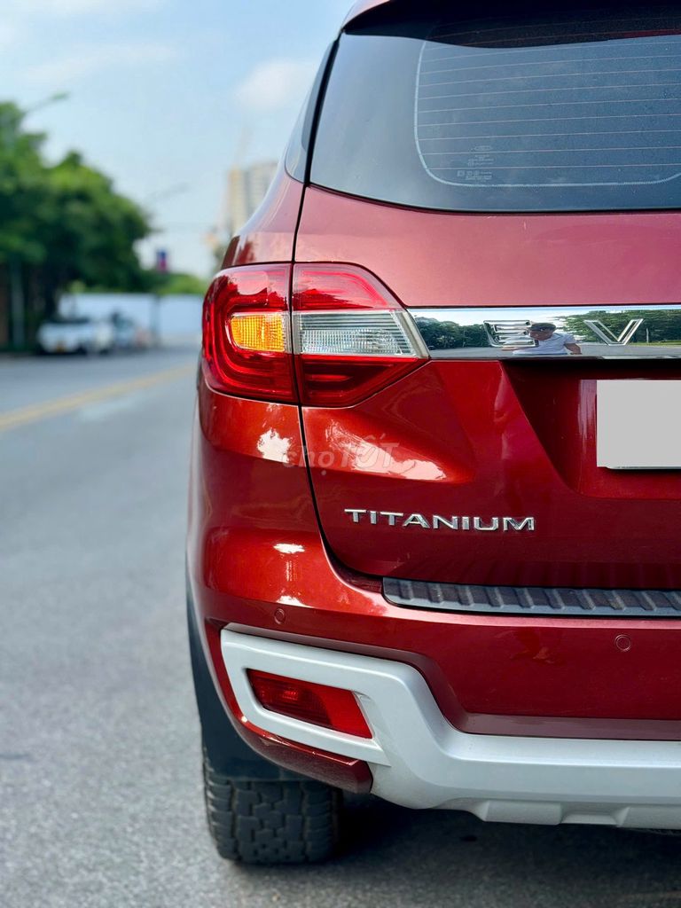 Ford Everest 2020 Titanium 2.0L 4x2 AT - 80000 km. Mua bán Ô tô tại Quận Cầu Giấy Hà Nội được đăng bởi Hùng Eco Auto hình 6