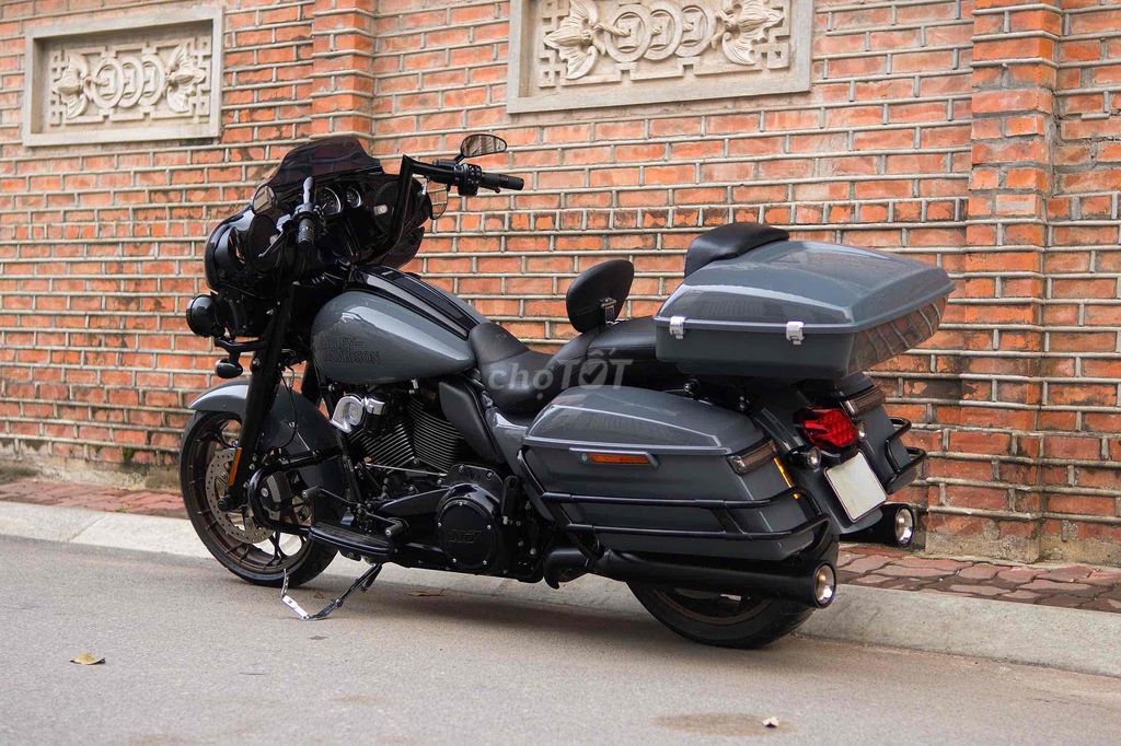 Phúc Lai Motor_ Bán Harley Davidson StreetGlide ST. Mua bán Xe máy tại   được đăng bởi Nguyễn Thanh Phúc hình 1