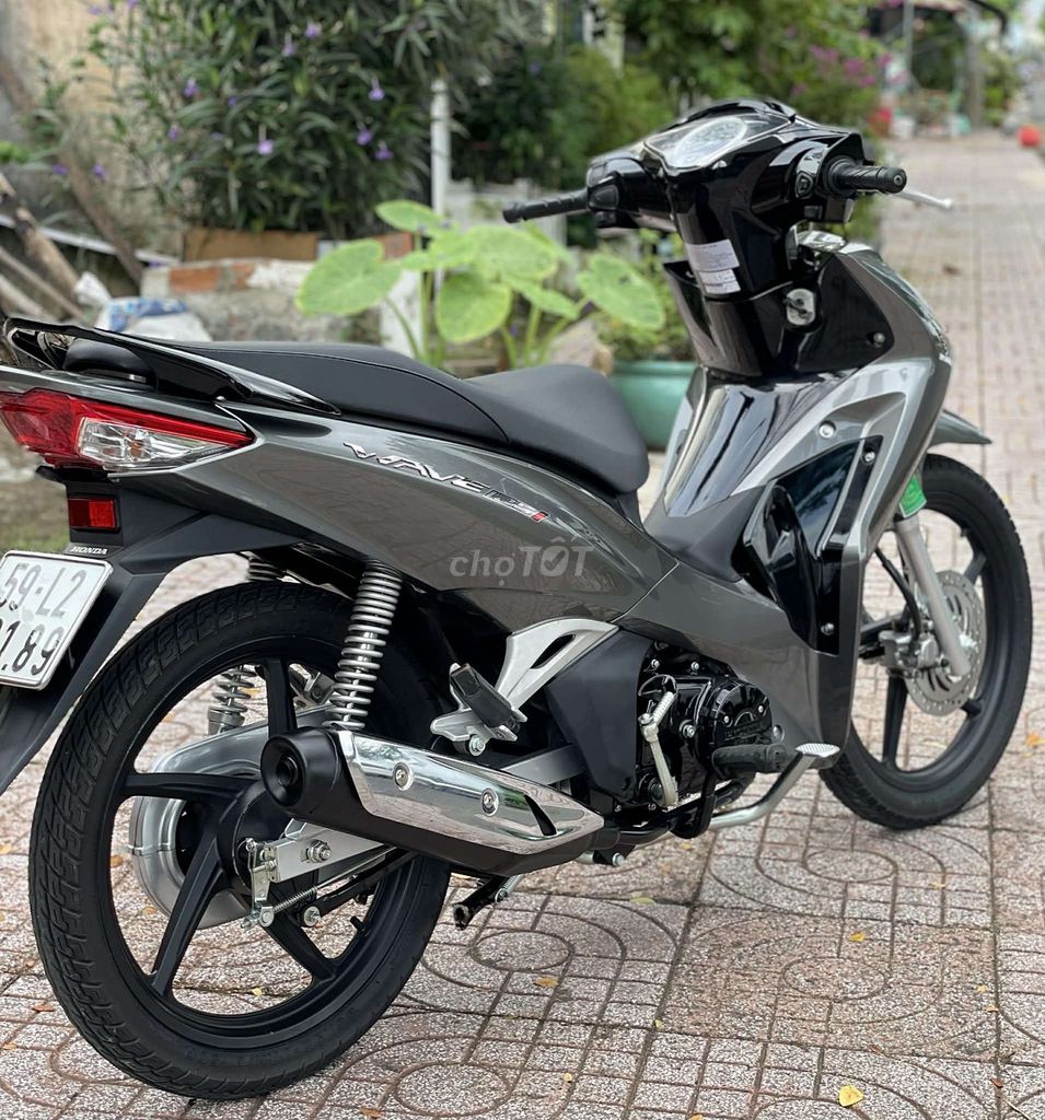 Fu úp wave i xe đẹp. Mua bán Xe máy tại Quận 8 Tp Hồ Chí Minh được đăng bởi Đặng Thái Hòa hình 6