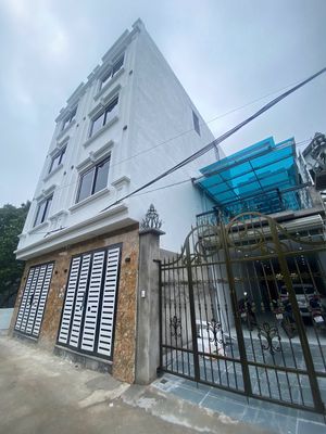 CĂn này mua đầu tư để cho thuê thì tuyệt vời-Ngay sát trường đại học. Mua bán nhà ở tại Quận Hà Đông Hà Nội được đăng bởi Đỗ Đình Hùng