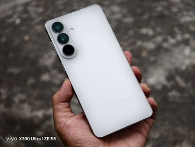 Samsung S26 Plus trắng 256G Chính hãng
