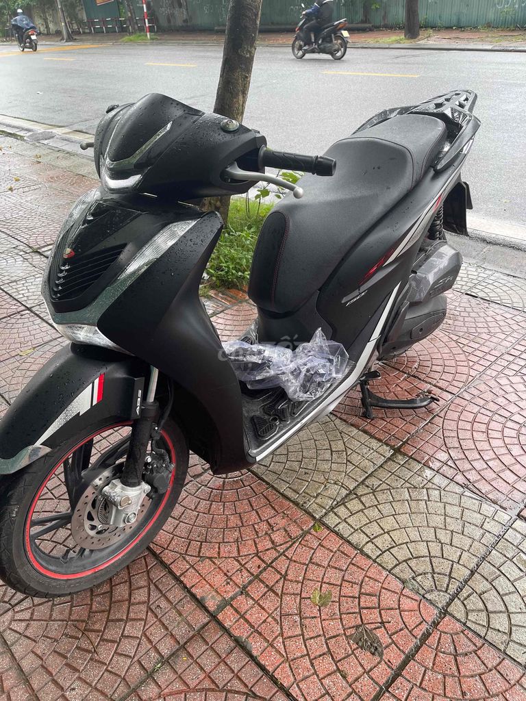 SH 150 ABS 2022 Bản Sport Như Mới Đi Ít Chính Chủ. Mua bán Xe máy tại Quận Hoàng Mai Hà Nội được đăng bởi Tuấn Giang hình 1