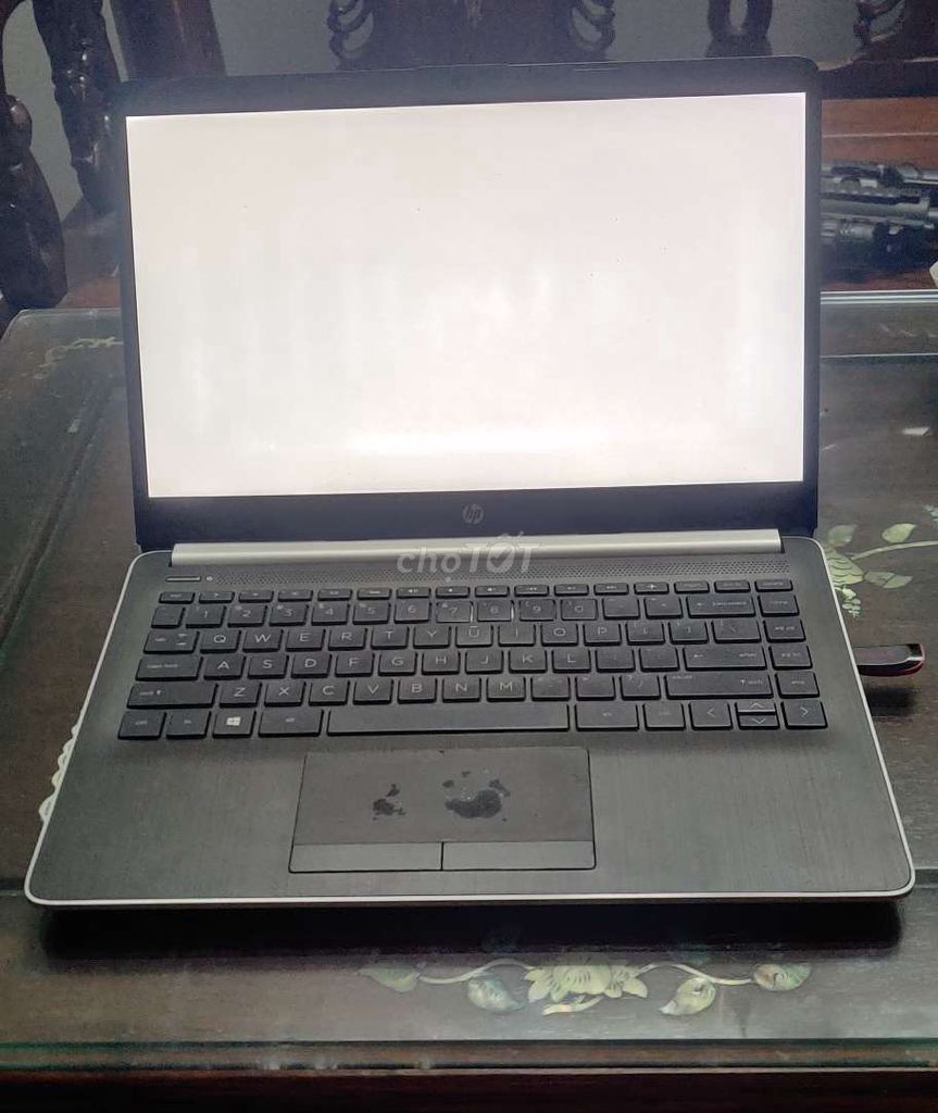 Máy Laptop HP 14 dfxxxx