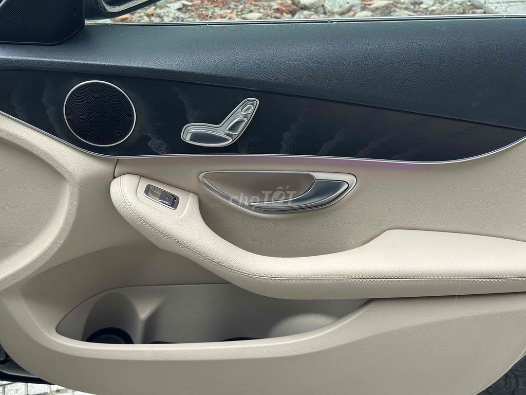 🔴 Mercedes Benz C Class form 2019 C 200 - 44k km. Mua bán Ô tô tại Thành phố Biên Hòa Đồng Nai được đăng bởi Tuấn carhouse hình 11