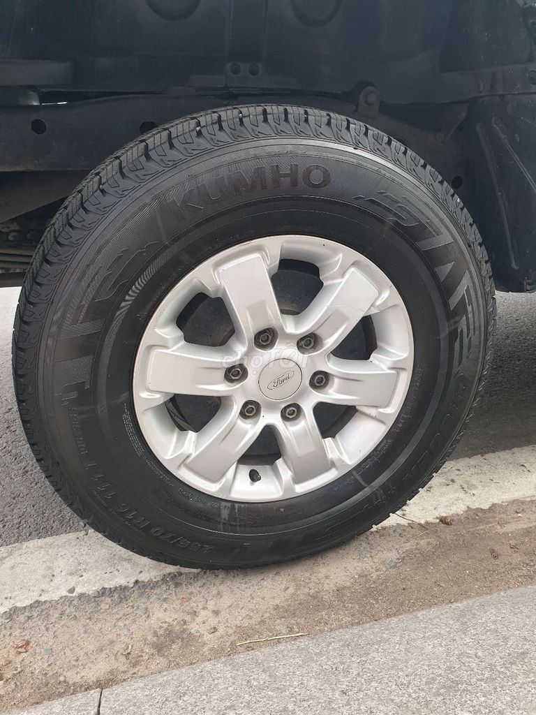 Ford Ranger 2014 XLS 2.2 128000 km bstp chính chủ. Mua bán Ô tô tại Quận Tân Phú Tp Hồ Chí Minh được đăng bởi nguyen thi diem my hình 6